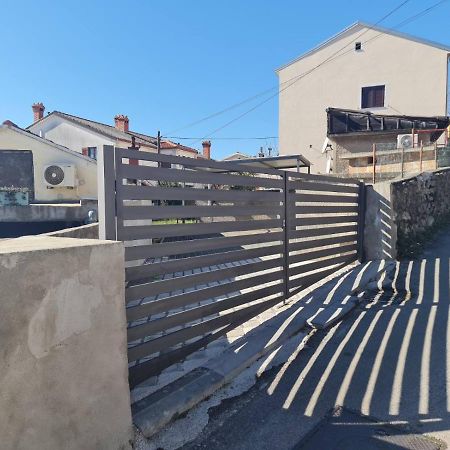 Sea And Sun Kantrida Apartment Rijeka Exterior photo
