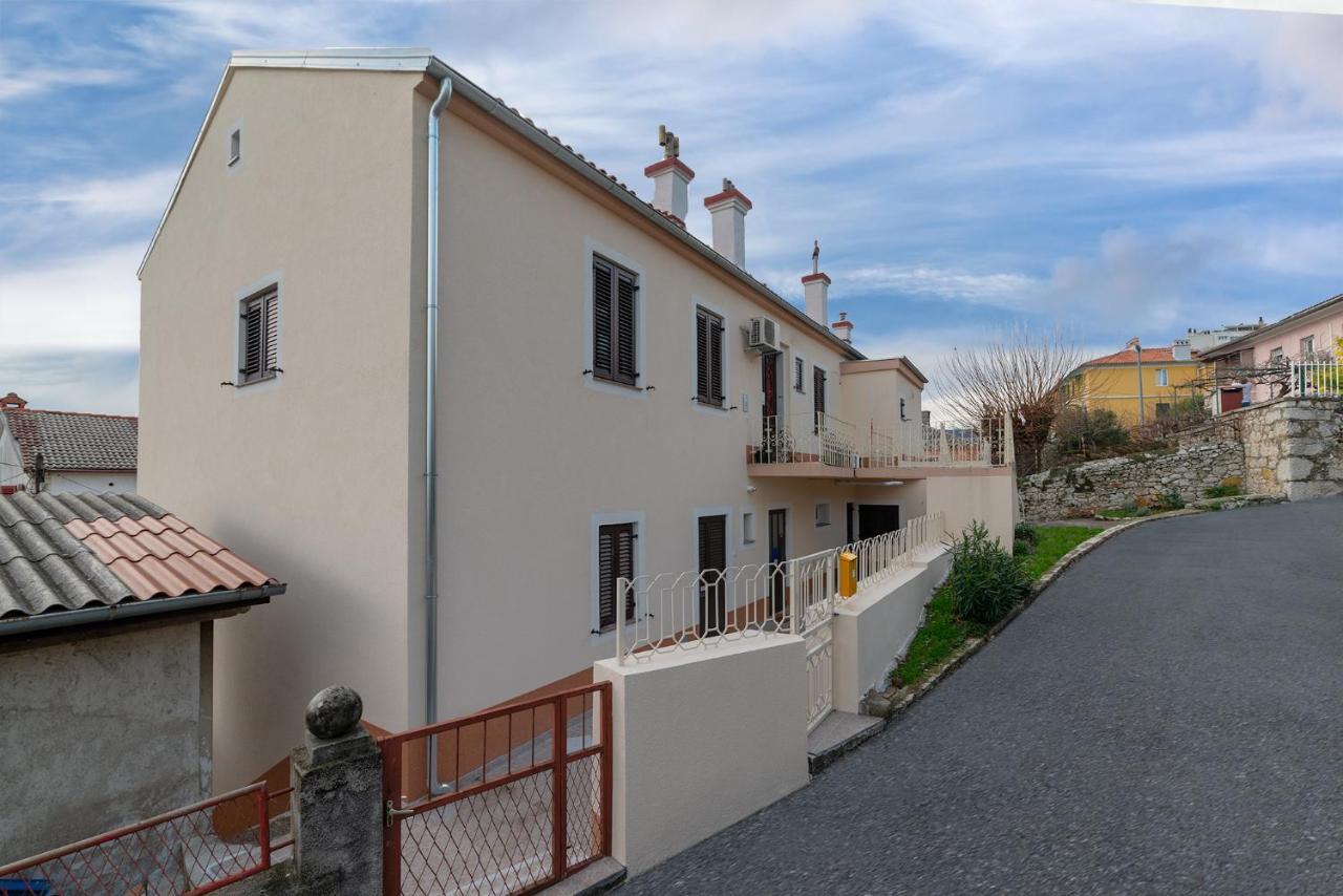 Sea And Sun Kantrida Apartment Rijeka Exterior photo