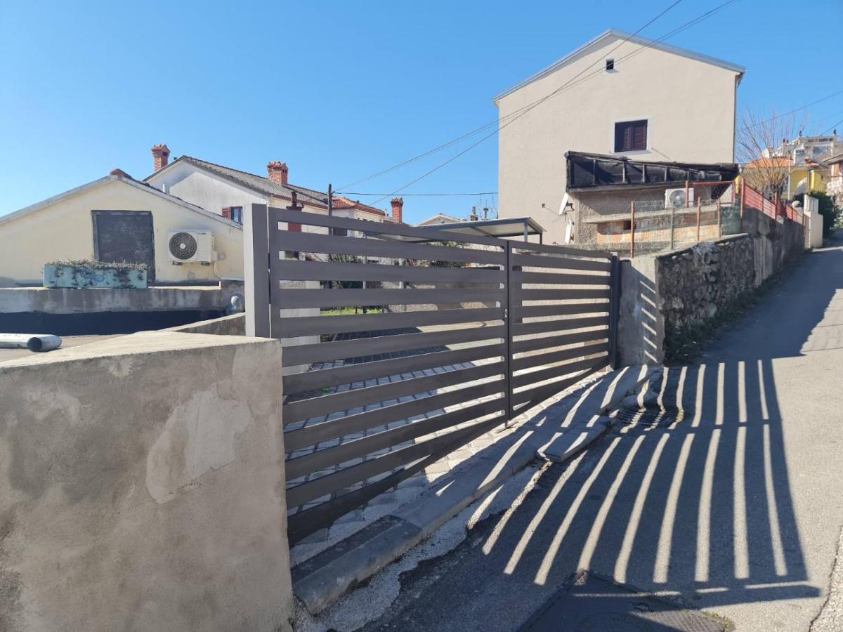 Sea And Sun Kantrida Apartment Rijeka Exterior photo